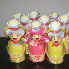 Toad trakatie flesjes.