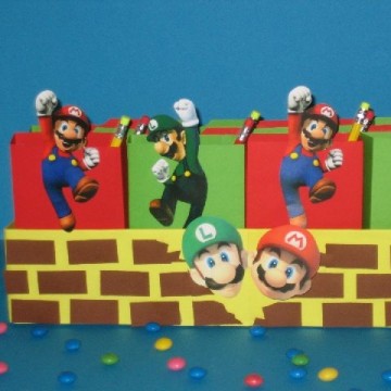 Luigi en Mario uitdeeldoos.
