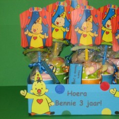 Bumba uitdeeldoos bekers 1.