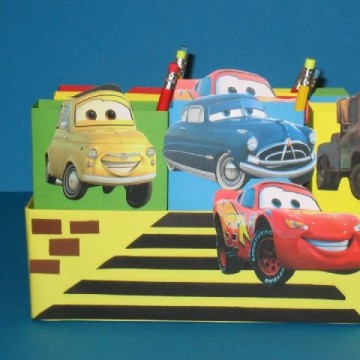 Cars  uitdeeldoos .