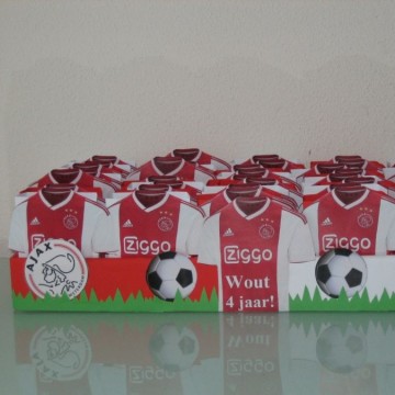 Ajax uitdeeldoos 1.